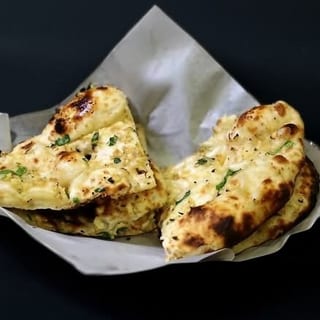 Cheese-Garlic Naan